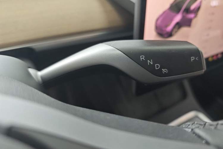 Used Tesla Model Y 2022 Rear-Wheel-Drive Version Gear Lever