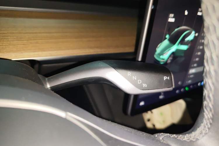 Used Tesla Model Y 2022 Long-Range All-Wheel-Drive Version Gear Lever