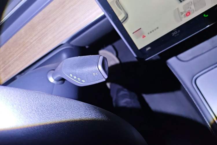 Used Tesla Model Y 2022 Rear-Wheel-Drive Version Gear Lever