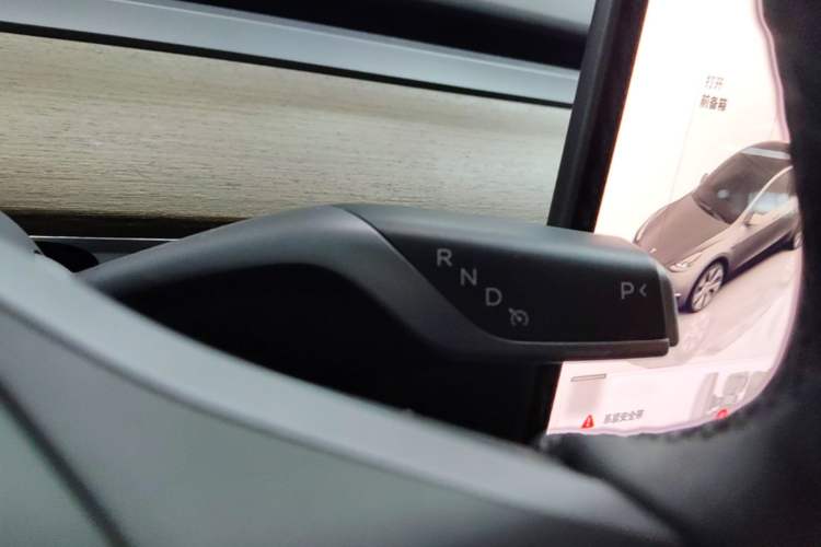 Used Tesla Model Y 2022 Revised Version Long-Range All-Wheel Drive Gear Lever