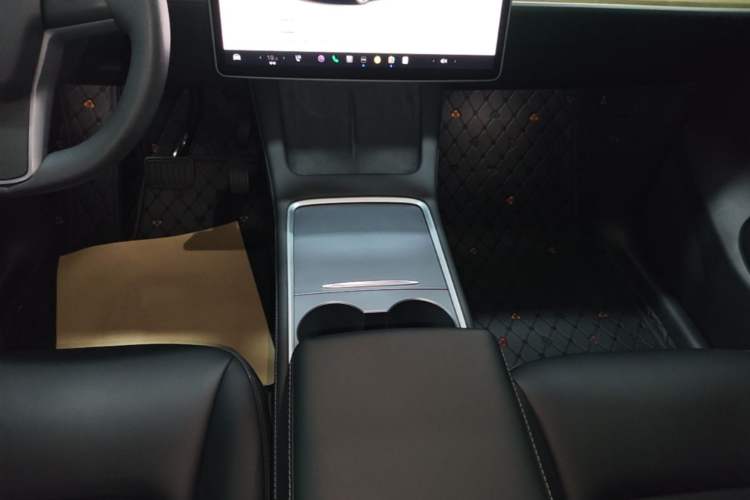 Used Tesla Model Y 2022 Revised Version Rear-Wheel Drive Gear Lever