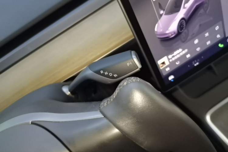 Used Tesla Model Y 2022 Revised Version Long-Range All-Wheel Drive Gear Lever