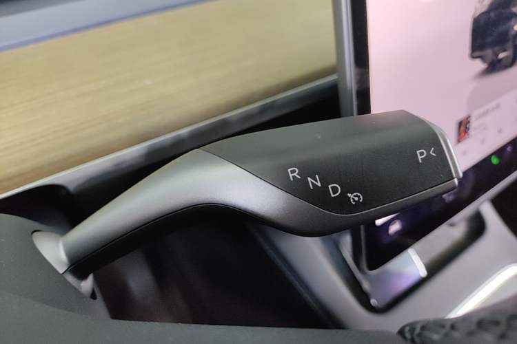Used Tesla Model Y 2022 Revised Version Long-Range All-Wheel Drive Gear Lever