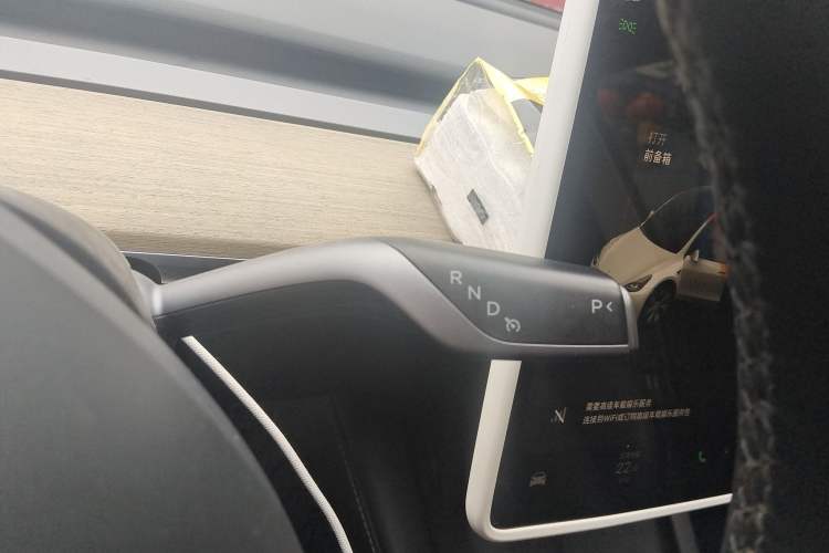 Used Tesla Model Y 2022 Revised Version Rear-Wheel Drive Gear Lever