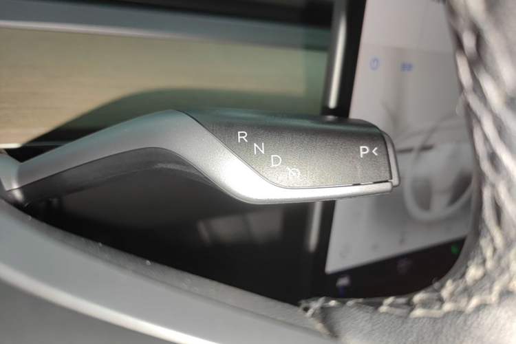 Used Tesla Model Y 2022 Rear-Wheel-Drive Version Gear Lever