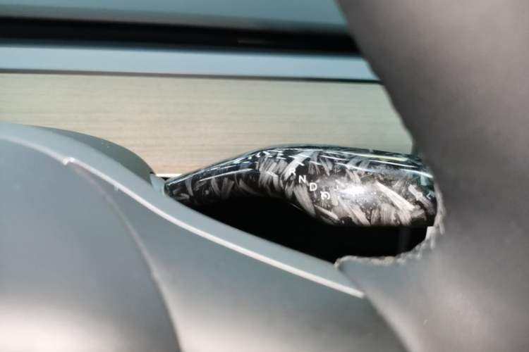 Used Tesla Model Y 2022 Rear-Wheel-Drive Version Gear Lever