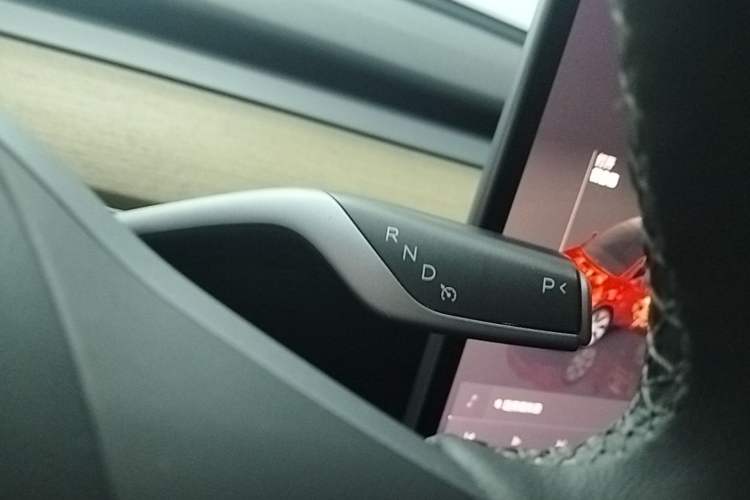 Used Tesla Model Y 2022 Revised Version Rear-Wheel Drive Gear Lever