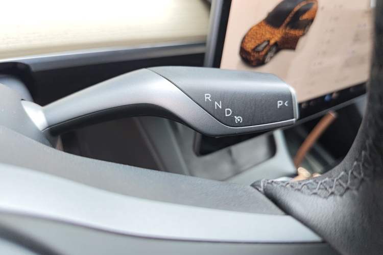 Used Tesla Model Y 2022 Rear-Wheel-Drive Version Gear Lever