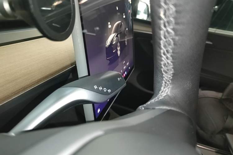 Used Tesla Model Y 2022 Rear-Wheel-Drive Version Gear Lever