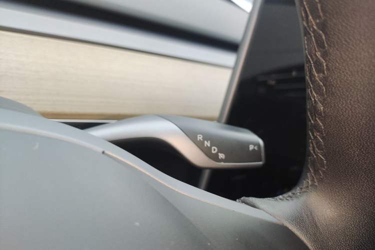 Used Tesla Model Y 2022 Rear-Wheel-Drive Version Gear Lever