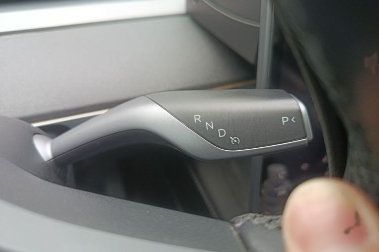 Used Tesla Model Y 2022 Rear-Wheel-Drive Version Gear Lever