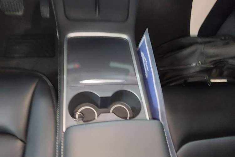 Used Tesla Model Y 2022 Revised Version Long-Range All-Wheel Drive Gear Lever