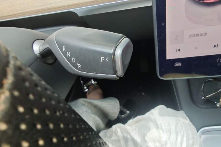 Used Tesla Model Y 2022 Rear-Wheel-Drive Version Gear Lever