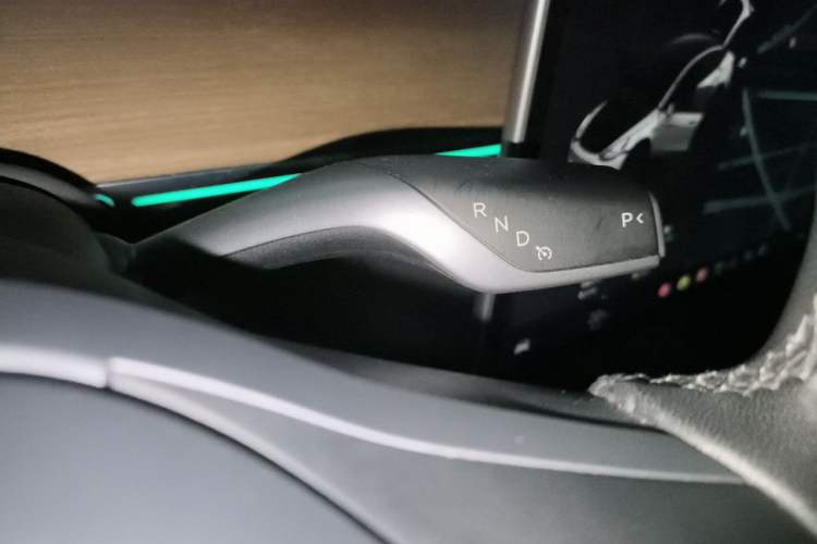 Used Tesla Model Y 2022 Revised Version Long-Range All-Wheel Drive Gear Lever