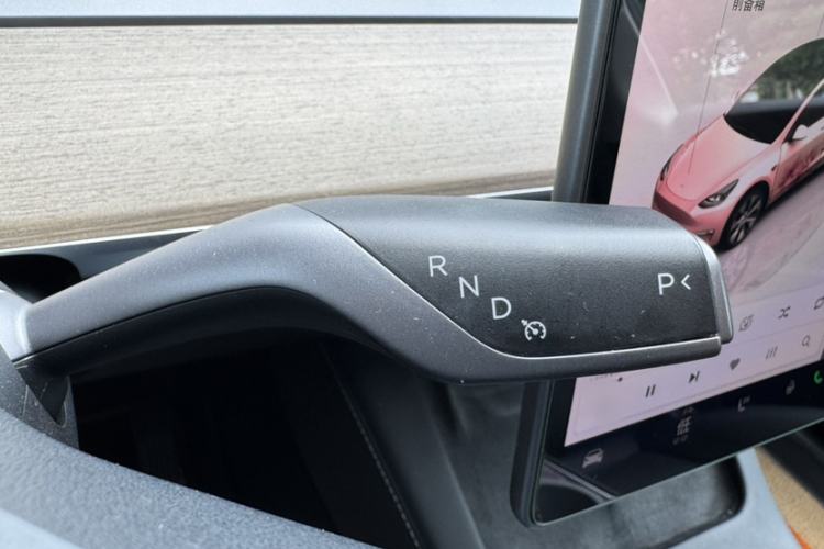 Used Tesla Model Y 2022 Revised Version Rear-Wheel Drive Gear Lever