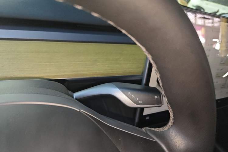Used Tesla Model Y 2022 Revised Version Long-Range All-Wheel Drive Gear Lever