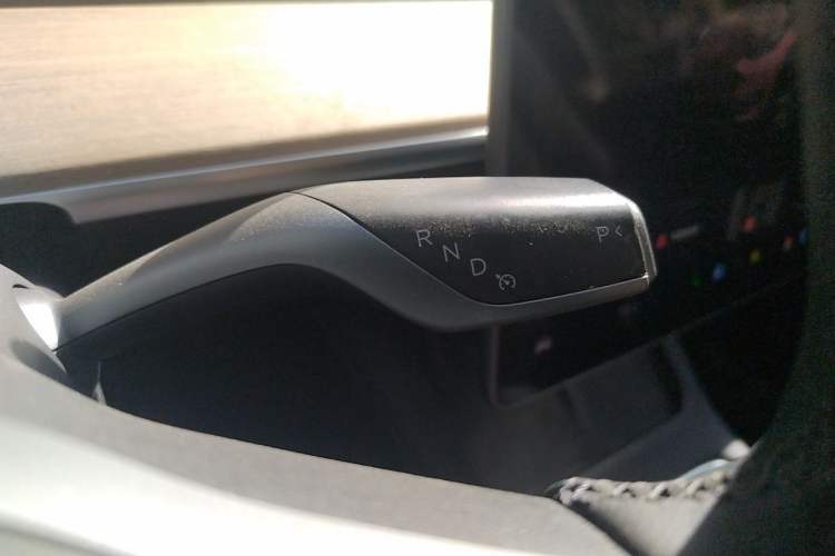 Used Tesla Model Y 2022 Rear-Wheel-Drive Version Gear Lever