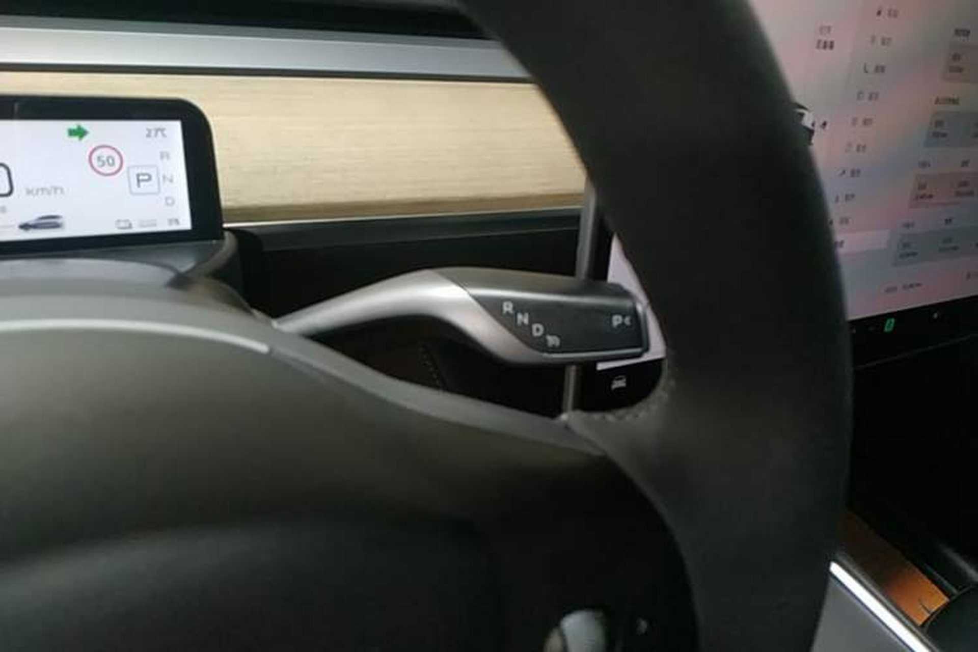 Used Tesla Model Y 2022 Revised Version Rear-Wheel Drive Gear Lever