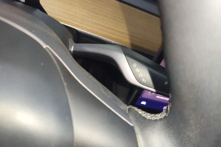 Used Tesla Model Y 2022 Rear-Wheel-Drive Version Gear Lever