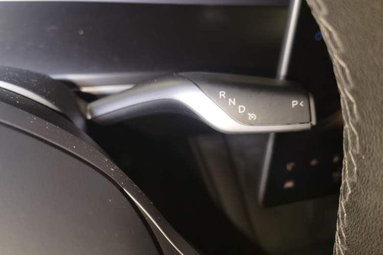 Used Tesla Model Y 2022 Rear-Wheel-Drive Version Gear Lever