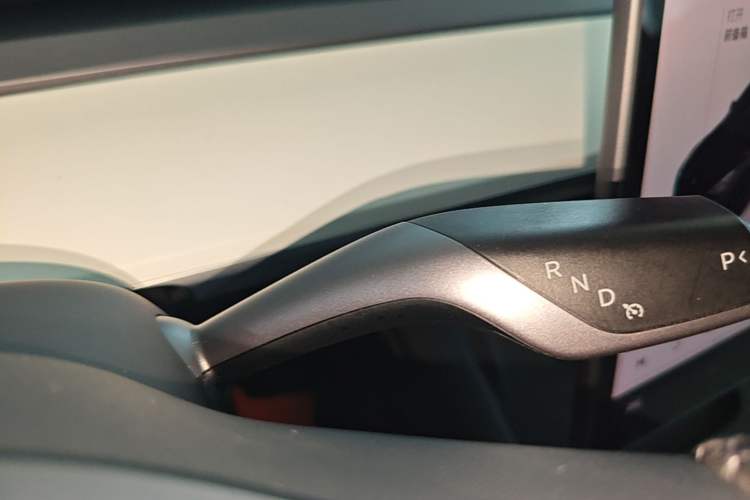 Used Tesla Model Y 2022 Revised Version Long-Range All-Wheel Drive Gear Lever