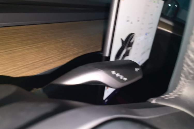 Used Tesla Model Y 2022 Rear-Wheel-Drive Version Gear Lever