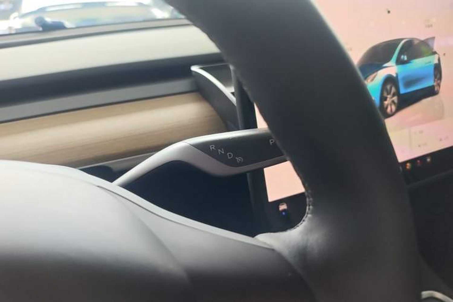Used Tesla Model Y 2022 Revised Version Rear-Wheel Drive Gear Lever