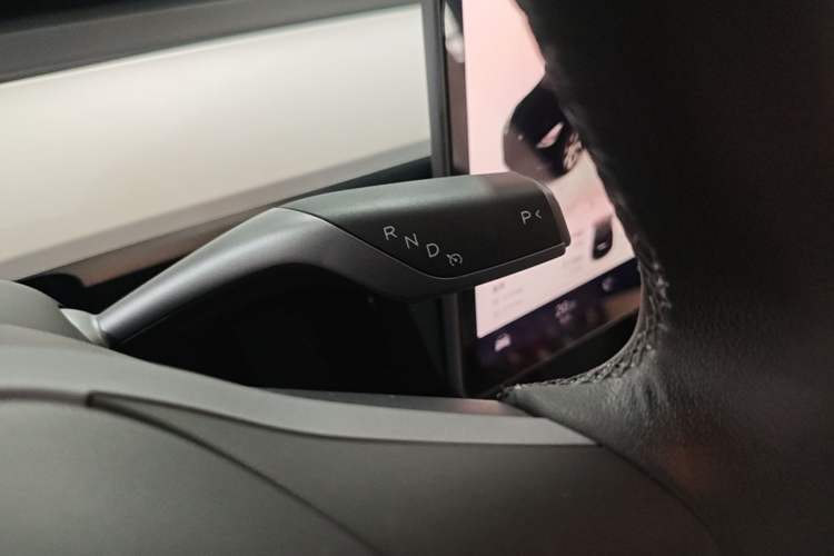 Used Tesla Model Y 2022 Rear-Wheel-Drive Version Gear Lever