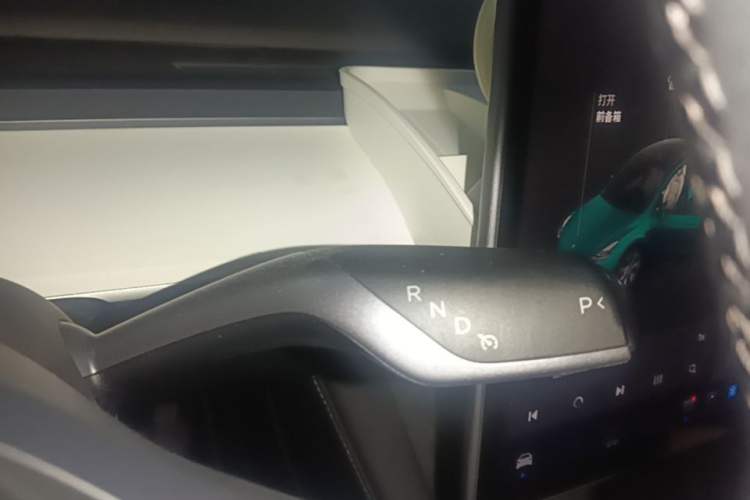 Used Tesla Model Y 2022 Revised Version Rear-Wheel Drive Gear Lever