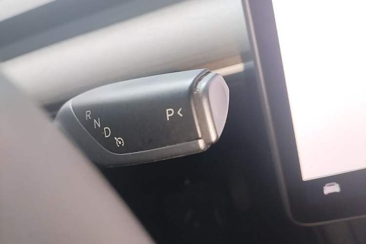 Used Tesla Model Y 2022 Rear-Wheel-Drive Version Gear Lever
