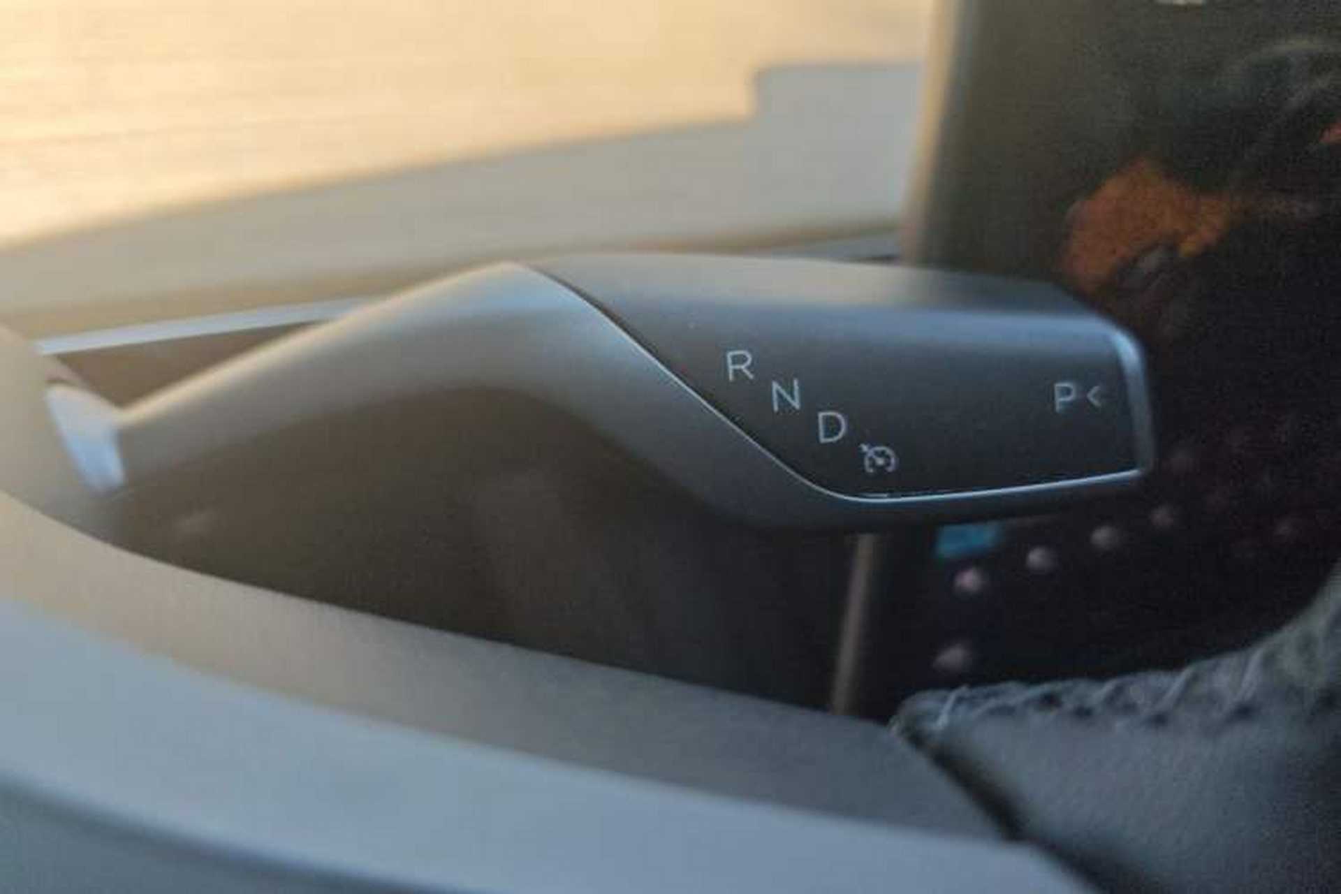 Used Tesla Model Y 2022 Rear-Wheel-Drive Version Gear Lever