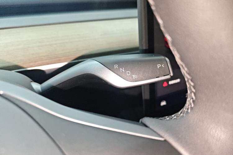 Used Tesla Model Y 2022 Rear-Wheel-Drive Version Gear Lever