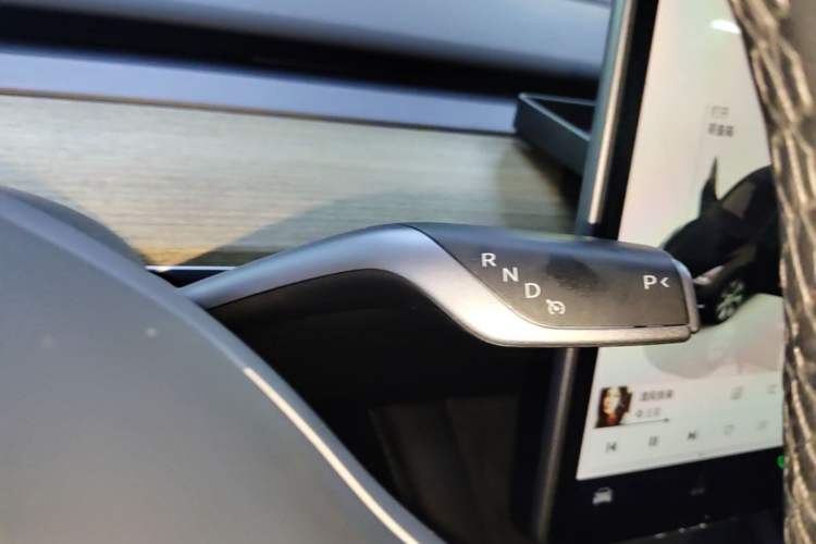 Used Tesla Model Y 2022 Rear-Wheel-Drive Version Gear Lever