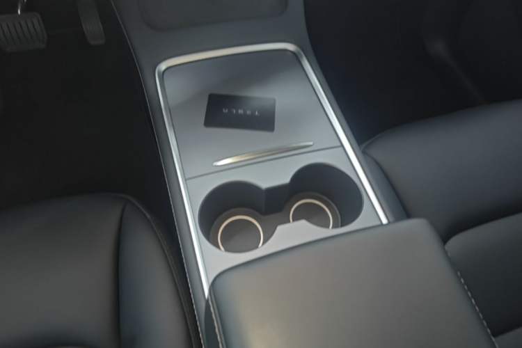 Used Tesla Model Y 2022 Revised Version Rear-Wheel Drive Gear Lever