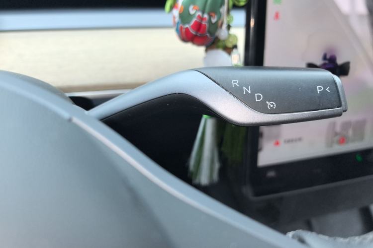 Used Tesla Model Y 2022 Rear-Wheel-Drive Version Gear Lever