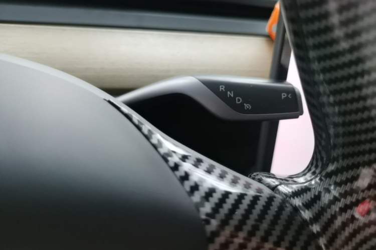 Used Tesla Model Y 2022 Revised Version Rear-Wheel Drive Gear Lever
