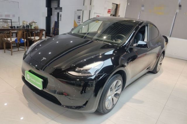 Used Tesla Model Y 2022 Rear-Wheel-Drive Version