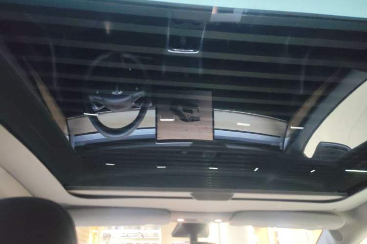 Used Tesla Model Y 2022 Revised Version Long-Range All-Wheel Drive Headliner