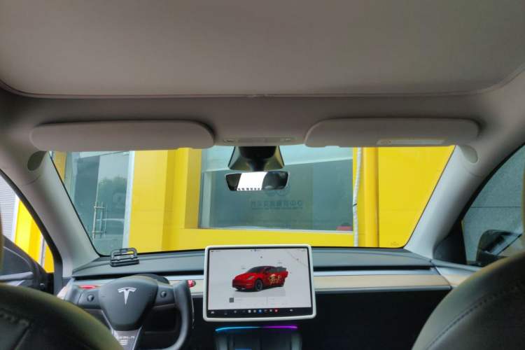 Used Tesla Model Y 2022 Rear-Wheel-Drive Version Headliner