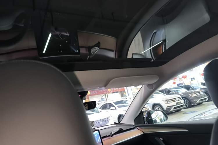 Used Tesla Model Y 2022 Revised Version Rear-Wheel Drive Headliner