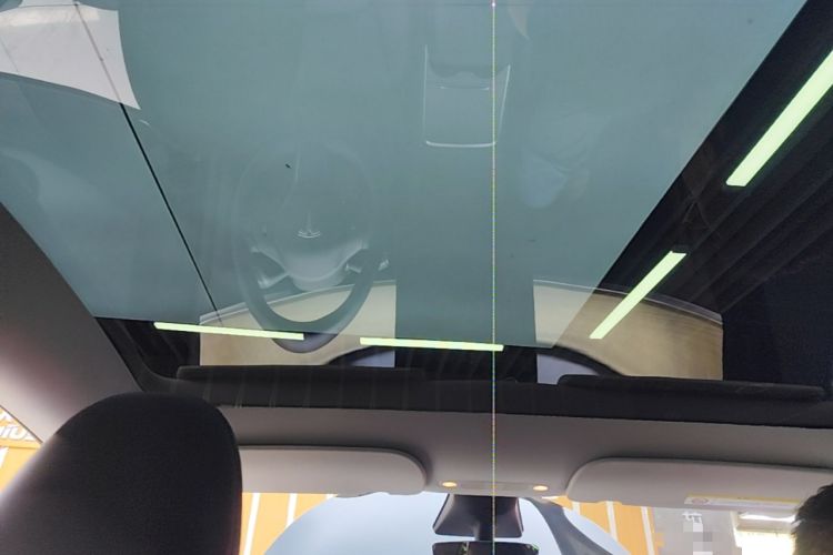Used Tesla Model Y 2022 Revised Version Rear-Wheel Drive Headliner