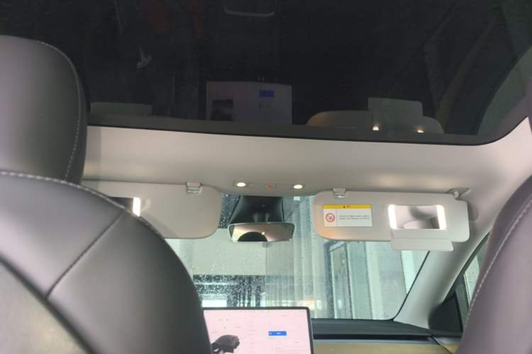 Used Tesla Model Y 2022 Revised Version Rear-Wheel Drive Headliner