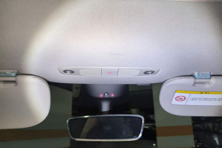 Used Tesla Model Y 2022 Revised Version Rear-Wheel Drive Headliner