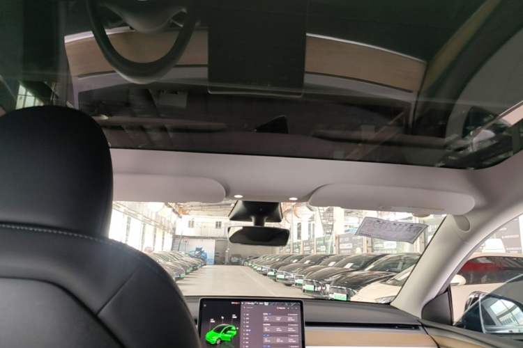 Used Tesla Model Y 2022 Revised Version Rear-Wheel Drive Headliner