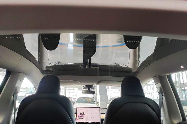 Used Tesla Model Y 2022 Revised Version Rear-Wheel Drive Headliner