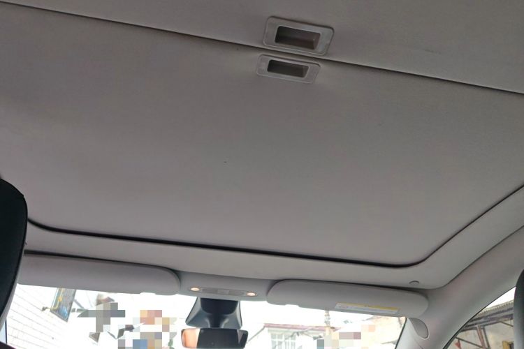 Used Tesla Model Y 2022 Rear-Wheel-Drive Version Headliner