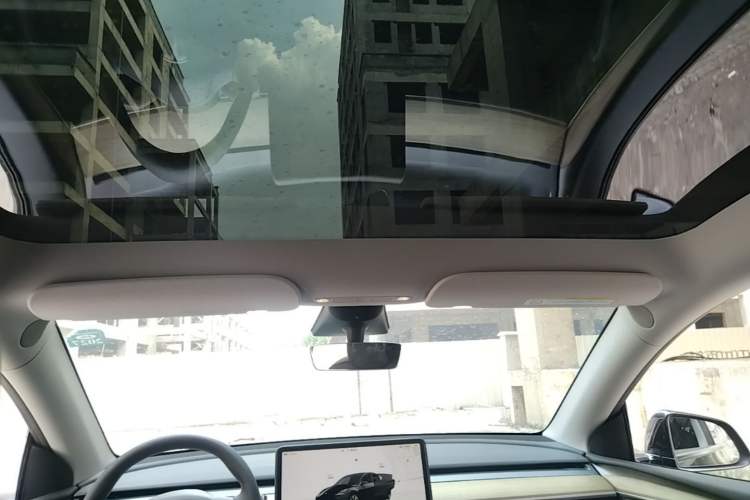 Used Tesla Model Y 2022 Revised Version Rear-Wheel Drive Headliner