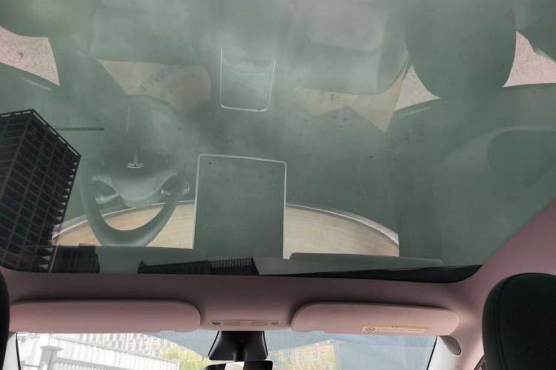 Used Tesla Model Y 2022 Revised Version Rear-Wheel Drive Headliner