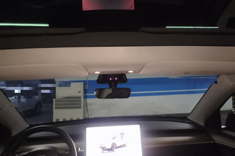 Used Tesla Model Y 2022 Rear-Wheel-Drive Version Headliner