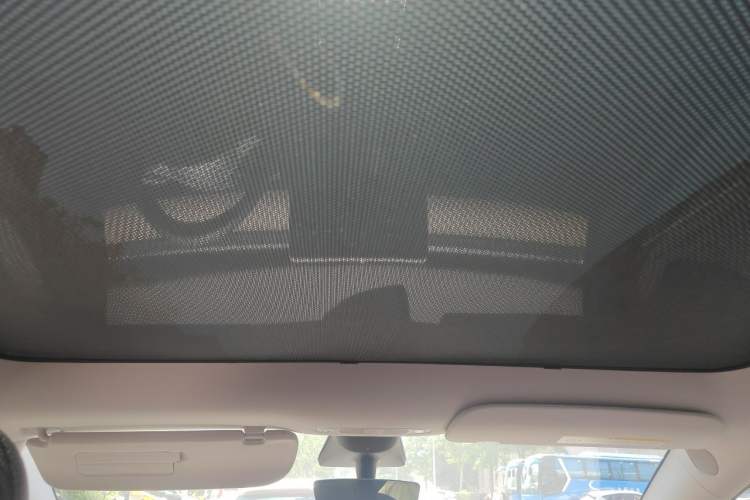 Used Tesla Model Y 2022 Revised Version Rear-Wheel Drive Headliner